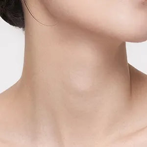 imgi_54_Skin_Concerns_02_large_7eda379c-427a-4dbe-97bf-d9ec65ba9919.webp